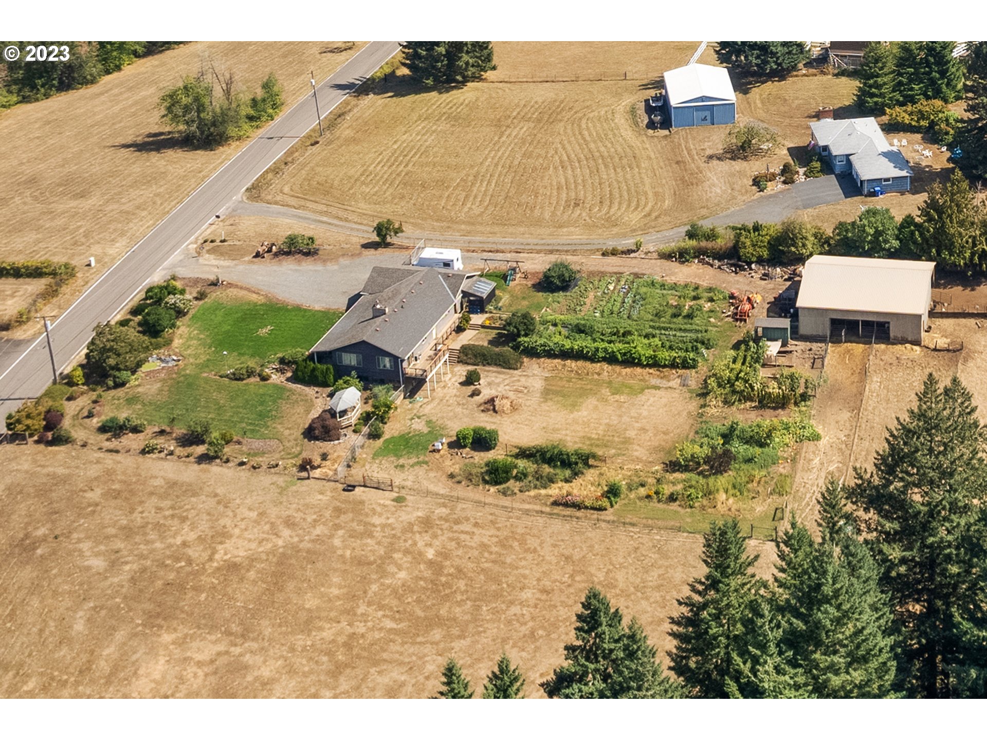 18320 Southeast Vogel Road Damascus, OR 97089 - Photo 45 of 48