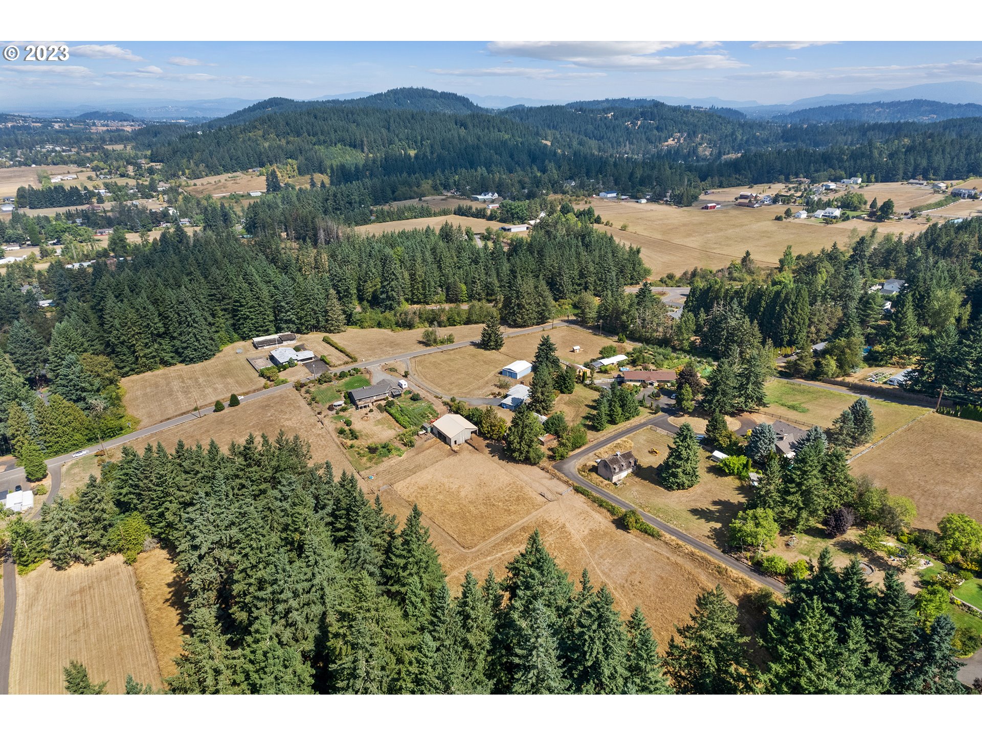 18320 Southeast Vogel Road Damascus, OR 97089 - Photo 47 of 48