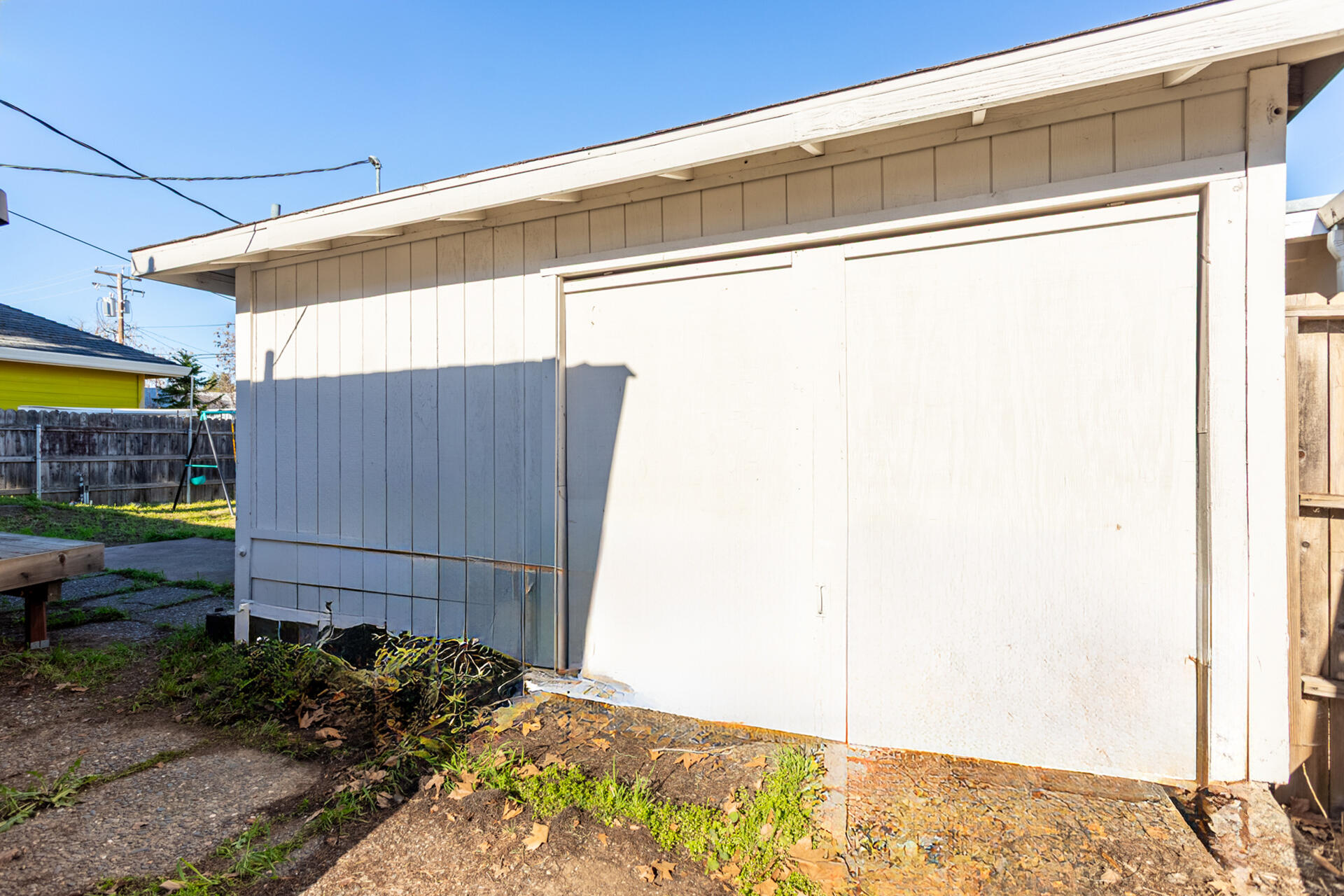 1012 State Street Redding, CA 96001 - Photo 4 of 19 IMG_8623-HDR
