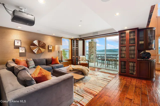 $4,895,000 | 412 Sandpoint Avenue, Unit 334/335, Sandpoint, ID 83864