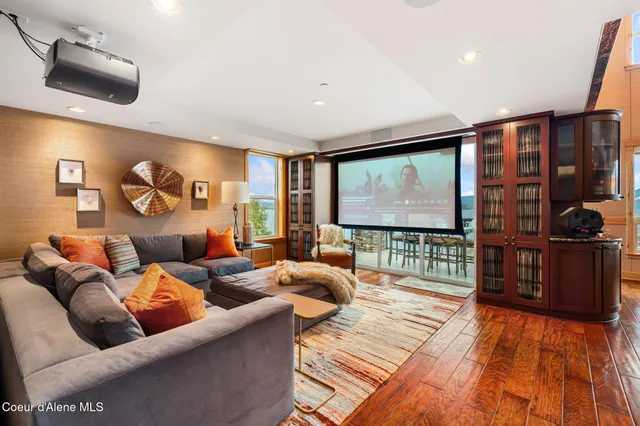 $4,895,000 | 412 Sandpoint Avenue, Unit 334/335, Sandpoint, ID 83864