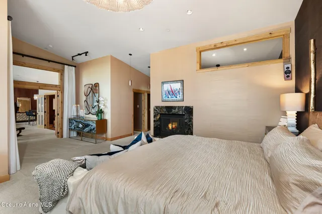 $4,895,000 | 412 Sandpoint Avenue, Unit 334/335, Sandpoint, ID 83864