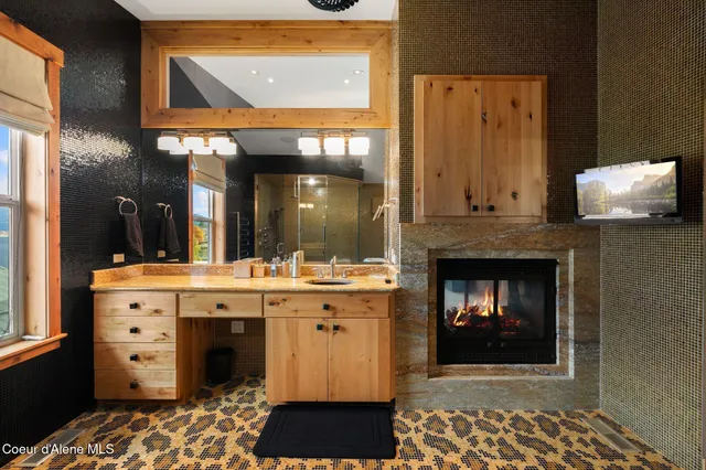 $4,895,000 | 412 Sandpoint Avenue, Unit 334/335, Sandpoint, ID 83864