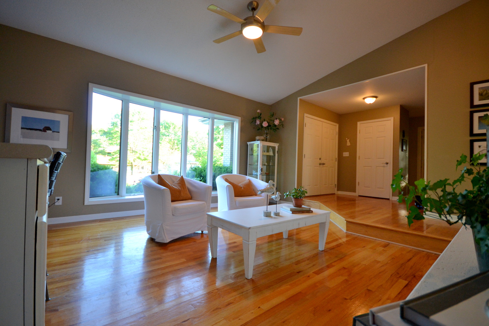 1631 North 2504th Road Ottawa, IL 61350 - Photo 4 of 19