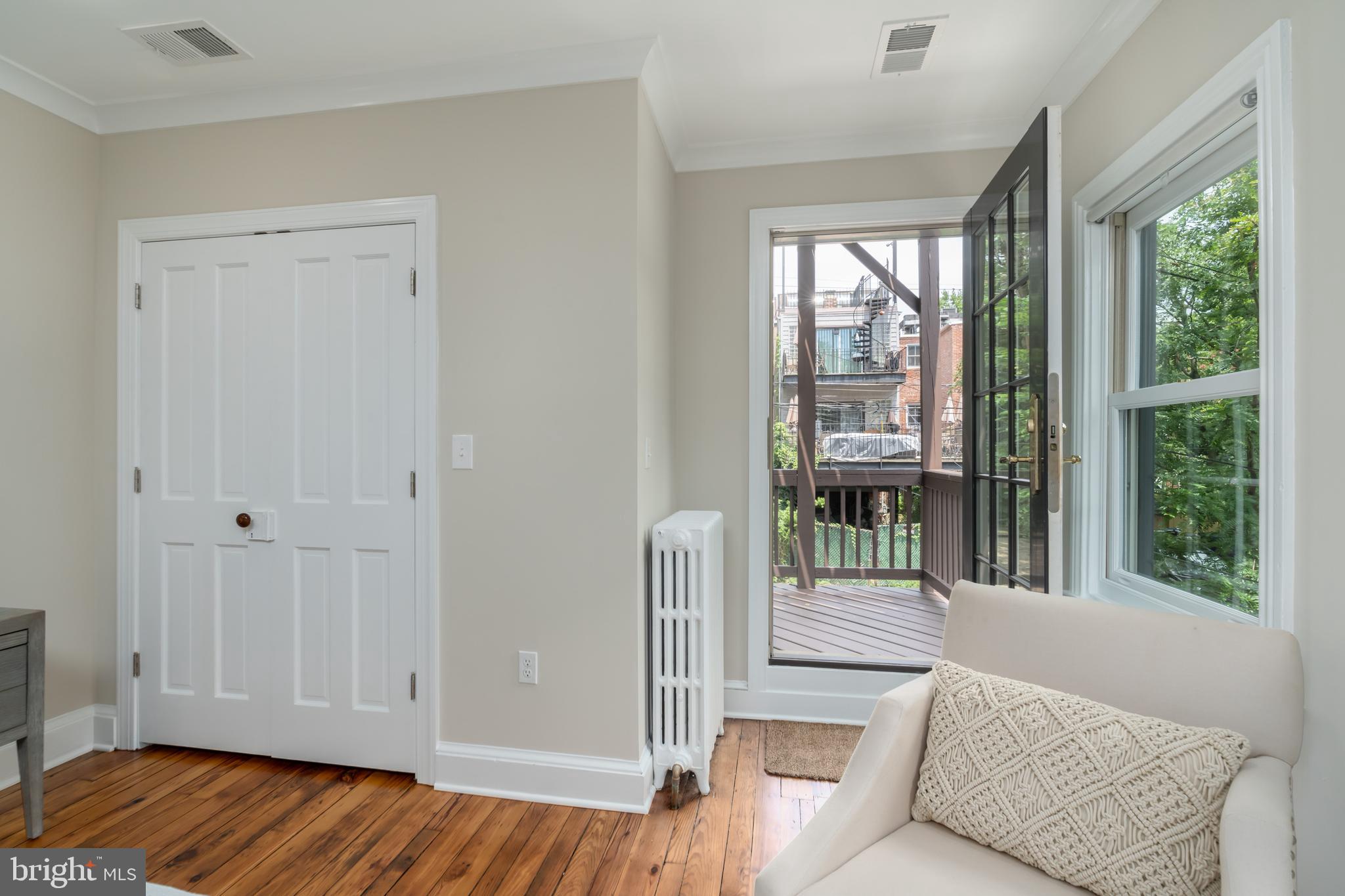 1451 Q Street Northwest Washington, DC 20009 - Photo 25 of 43 Access to roof deck