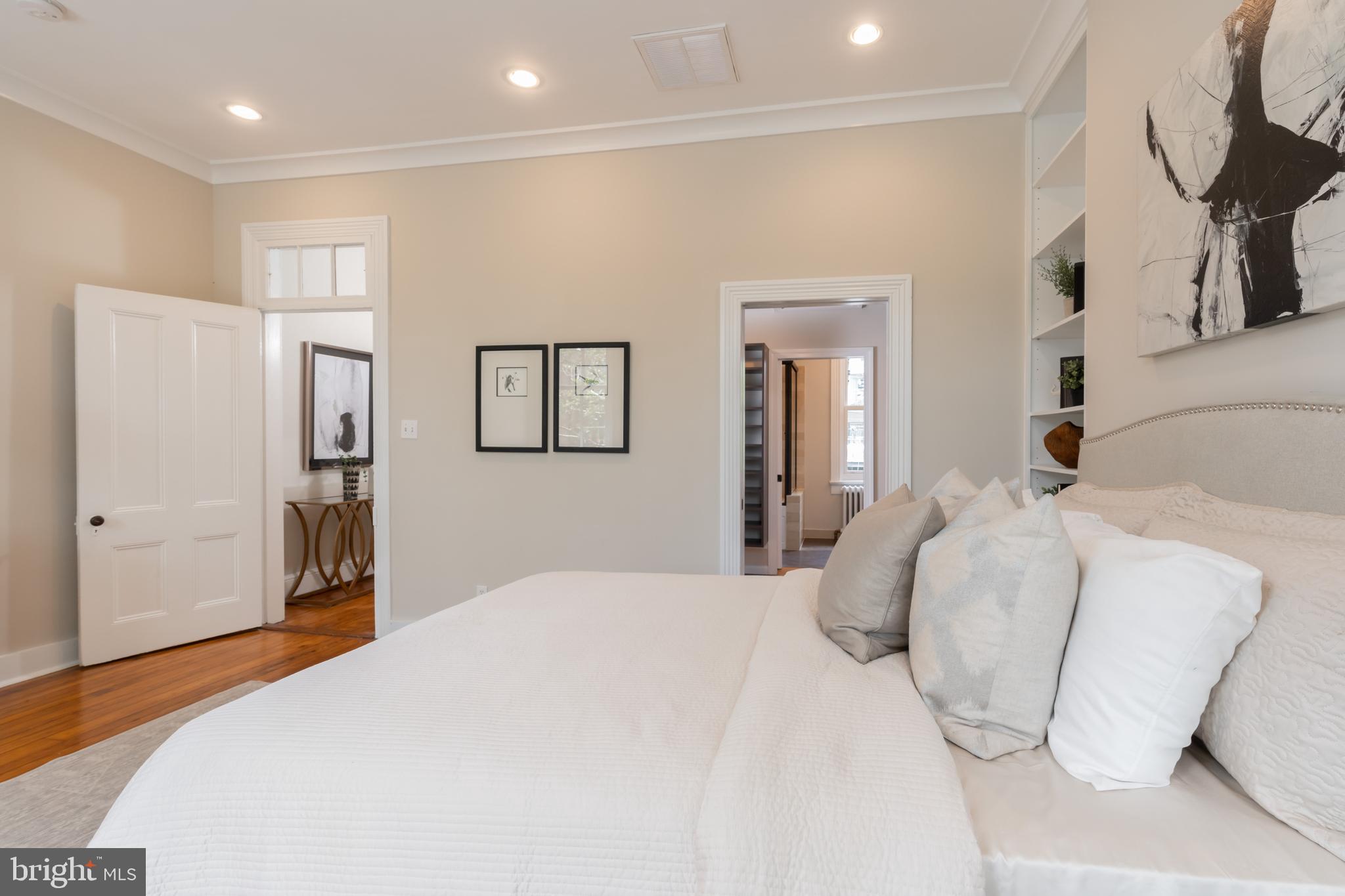 1451 Q Street Northwest Washington, DC 20009 - Photo 32 of 43 Primary bedroom