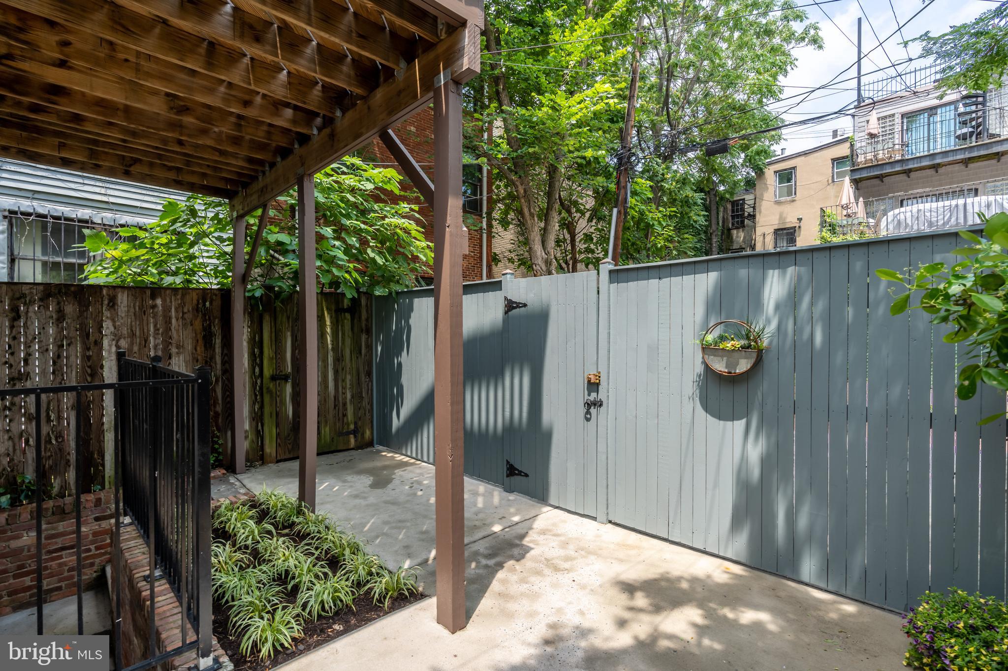 1451 Q Street Northwest Washington, DC 20009 - Photo 40 of 43 Rear patio