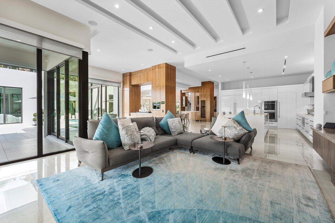 17939 Foxborough Lane Boca Raton, FL 33496 - Photo 28 of 138 Family Room