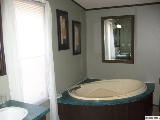 335 Hidden Valley Road Salisbury, NC 28147 - Photo 8 of 12 Gallery Image 8