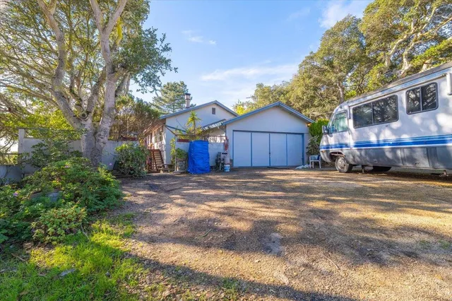 $769,000 | 18117 Berta Canyon Road, Salinas, CA 93907