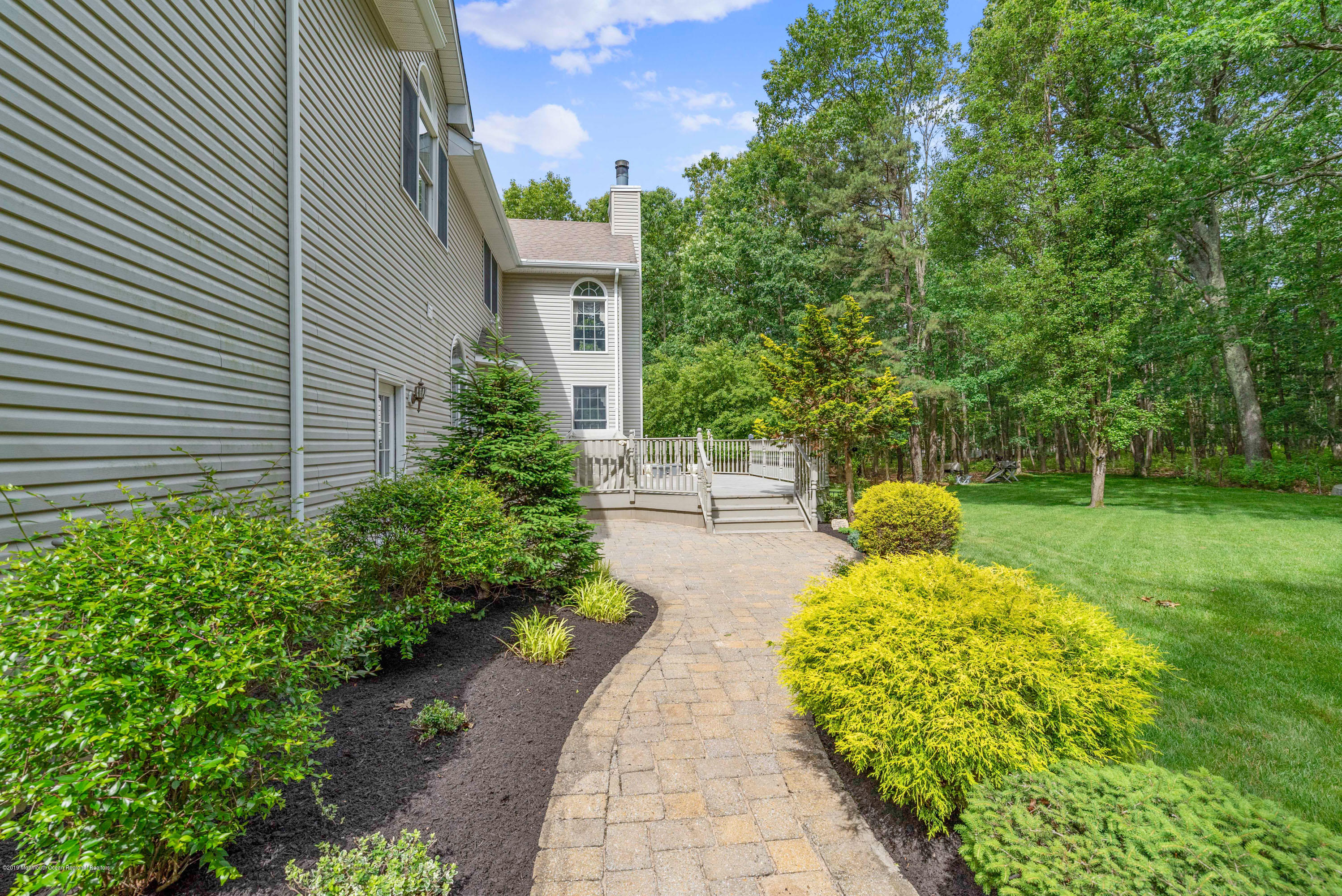 800 Green Valley Road Jackson, NJ 08527 - Photo 53 of 55 Patio Walkway