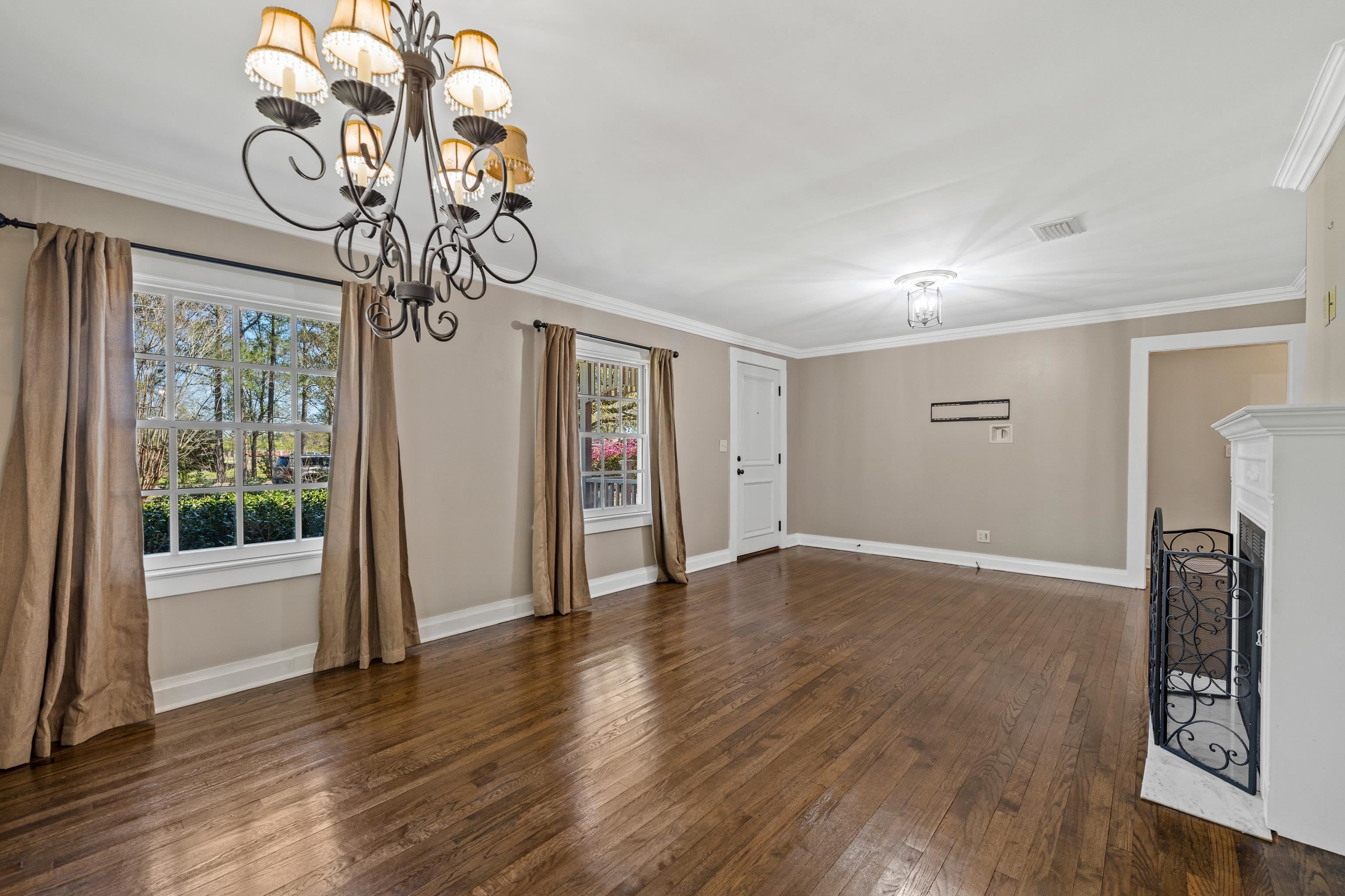 801 North Pine Street Foley, AL 36535 - Photo 8 of 27