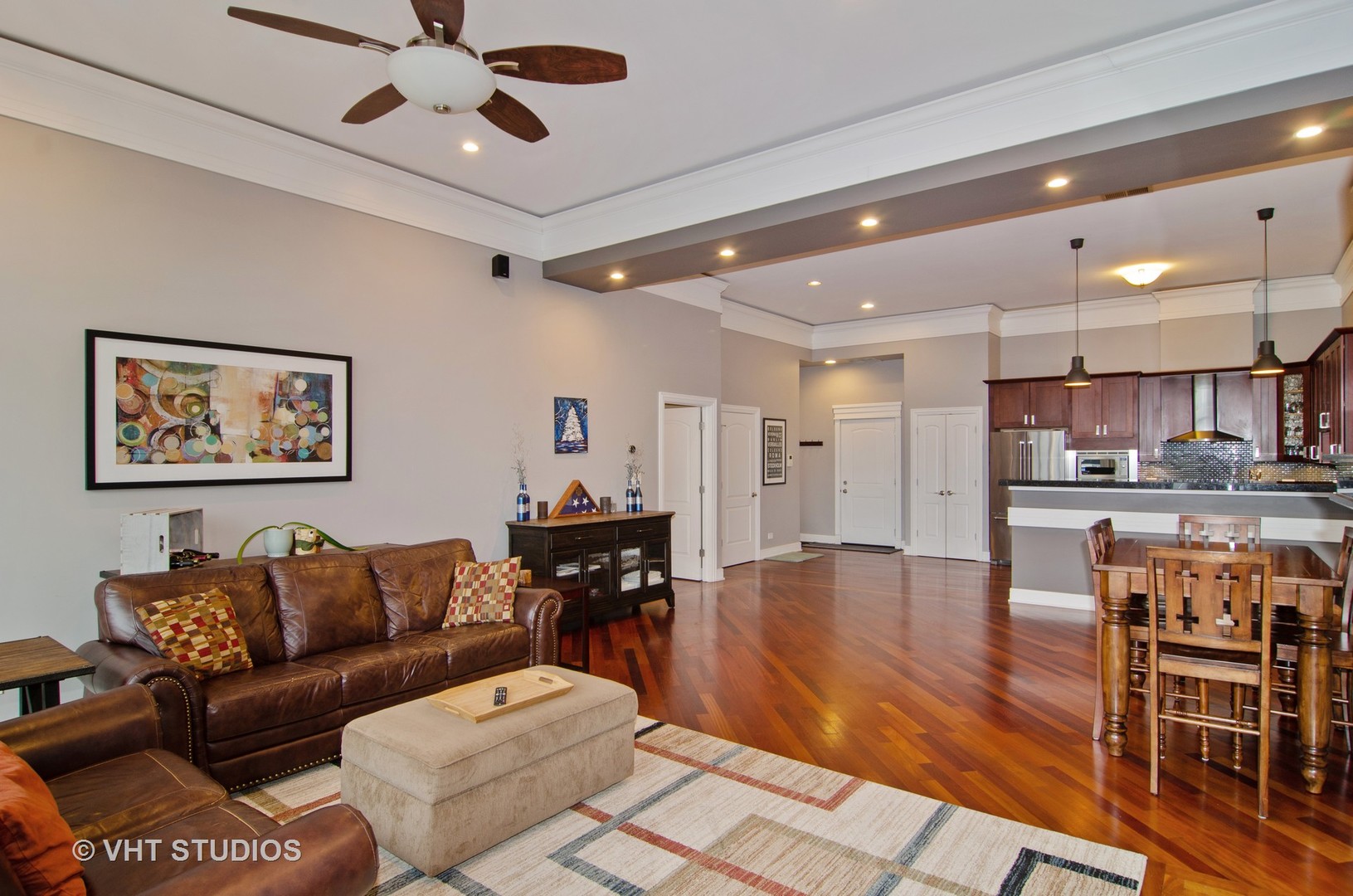 2954 West Irving Park Road, Unit 2B Chicago, IL 60618 - Photo 4 of 15