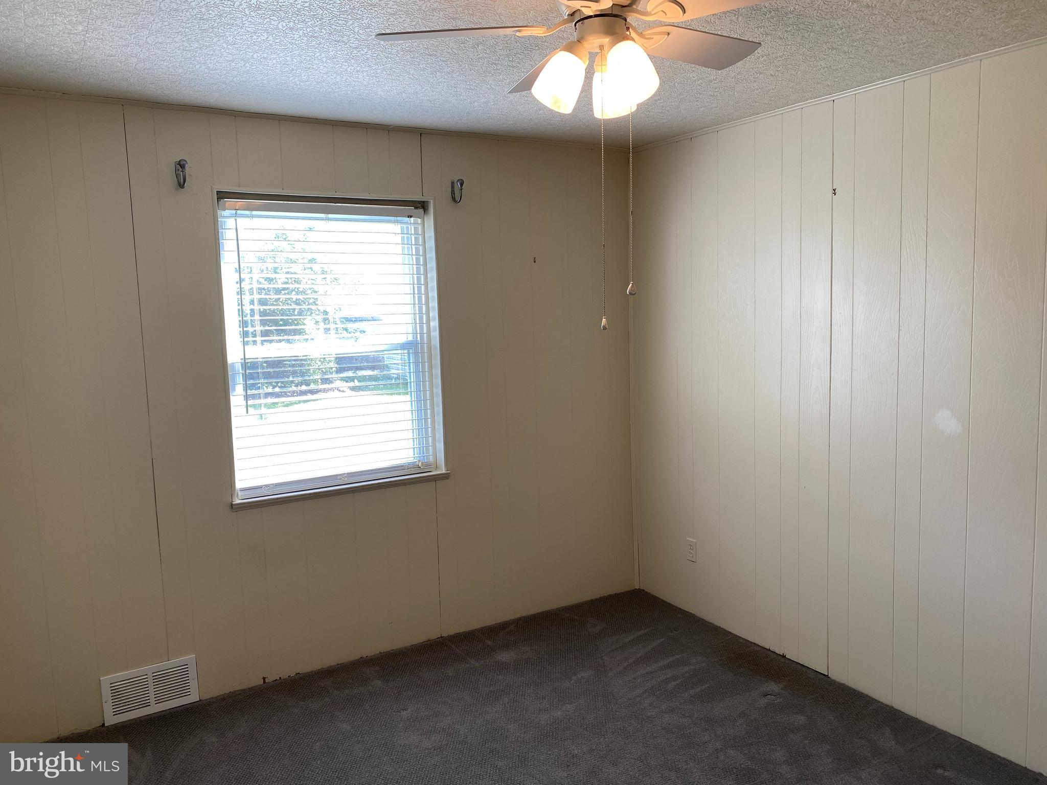 513 St Patrick Road Baltimore, MD 21206 - Photo 15 of 19