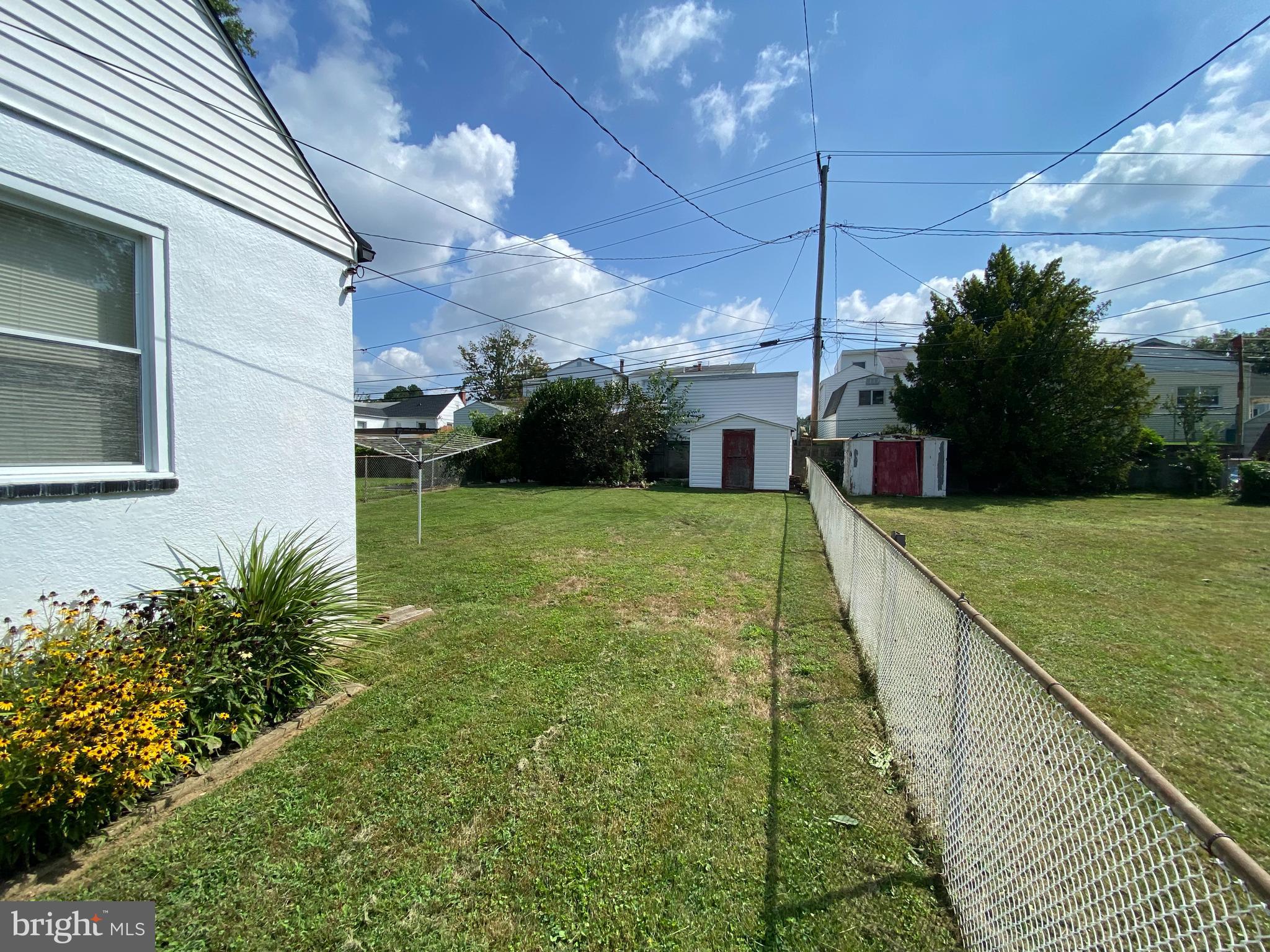 513 St Patrick Road Baltimore, MD 21206 - Photo 3 of 19