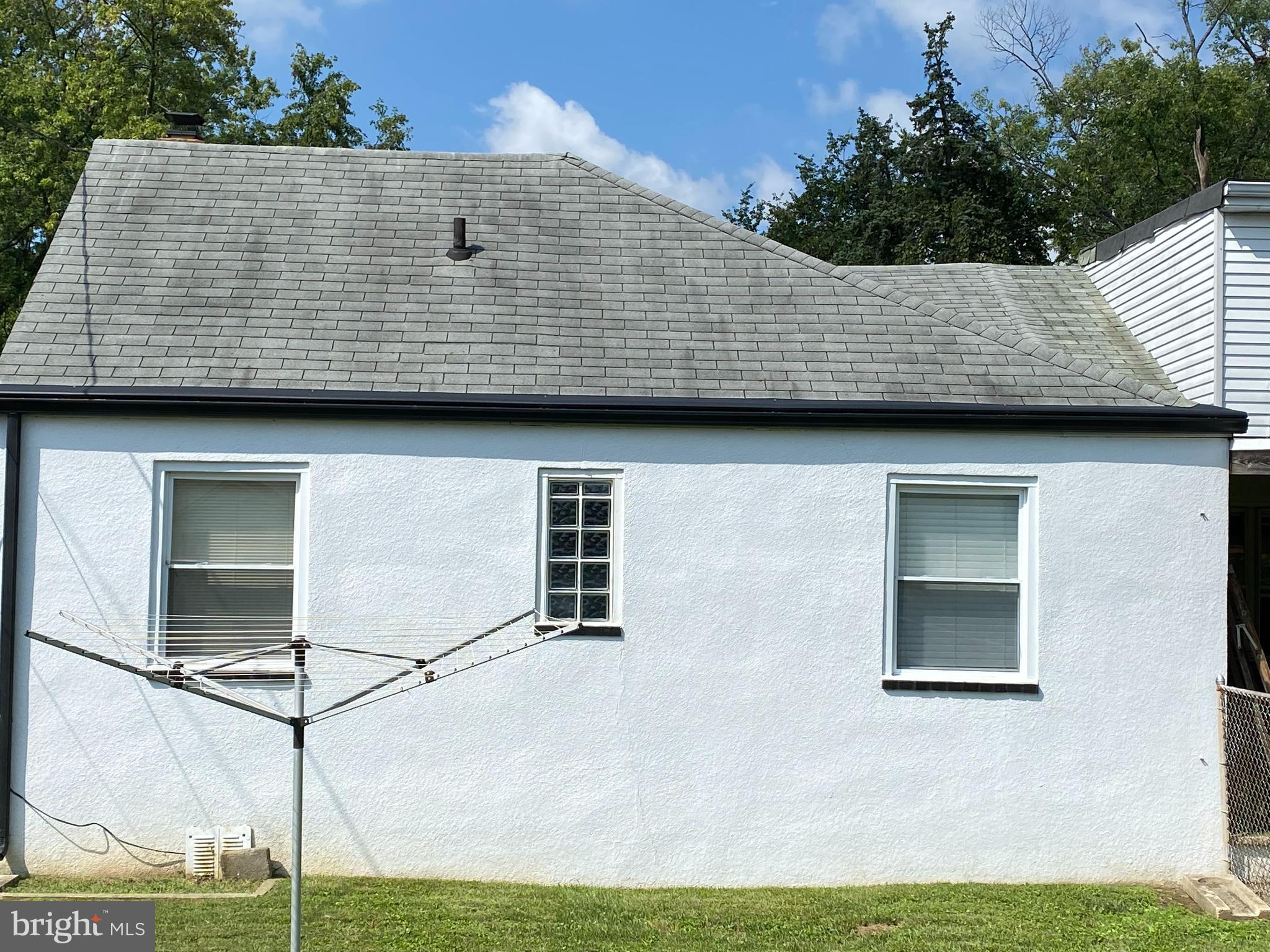 513 St Patrick Road Baltimore, MD 21206 - Photo 4 of 19