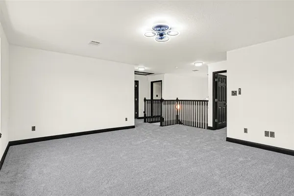 $2,600 | 11915 Helene Court, Pinehurst, TX 77362