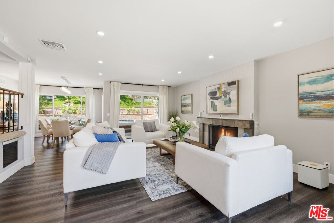 19041 Muirkirk Drive Porter Ranch, CA 91326 - Photo 7 of 33