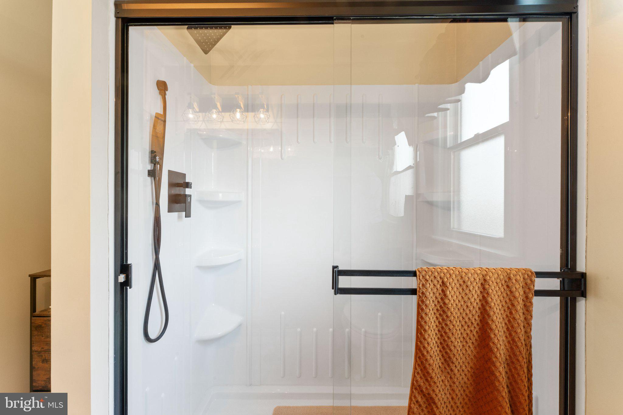 329 Ashland Avenue Secane, PA 19018 - Photo 19 of 33 a bathroom with a shower
