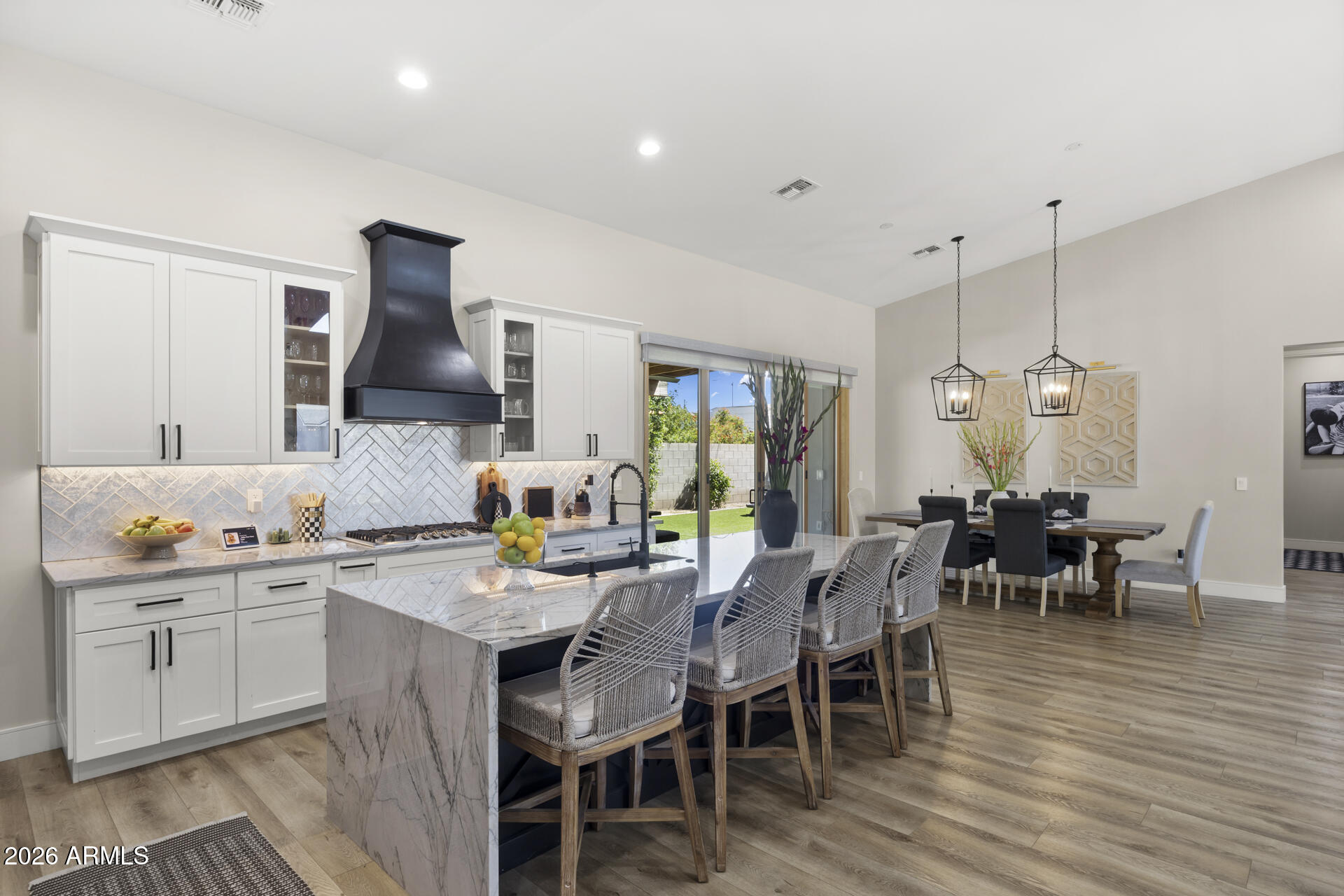 3927 North 13th Place Phoenix, AZ 85014 - Photo 13 of 48 .