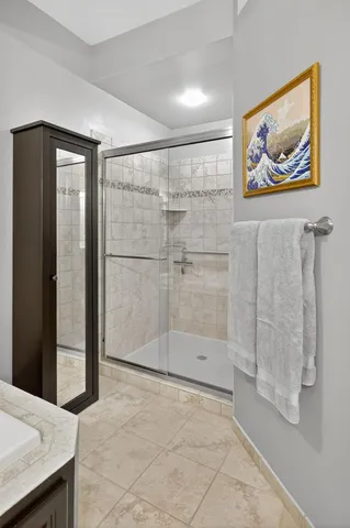 $3,600 | 5250 Grandview Square, Unit 2201, Edina, MN 55436