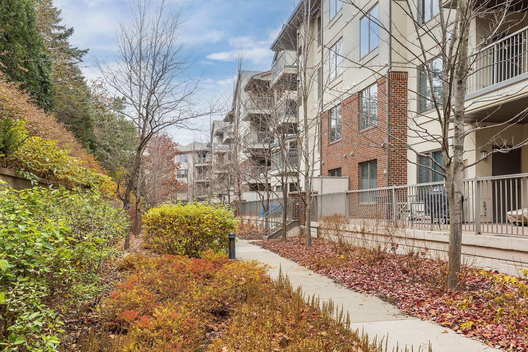 5250 Grandview Square, Unit 2201 Edina, MN 55436 - Photo 37 of 37