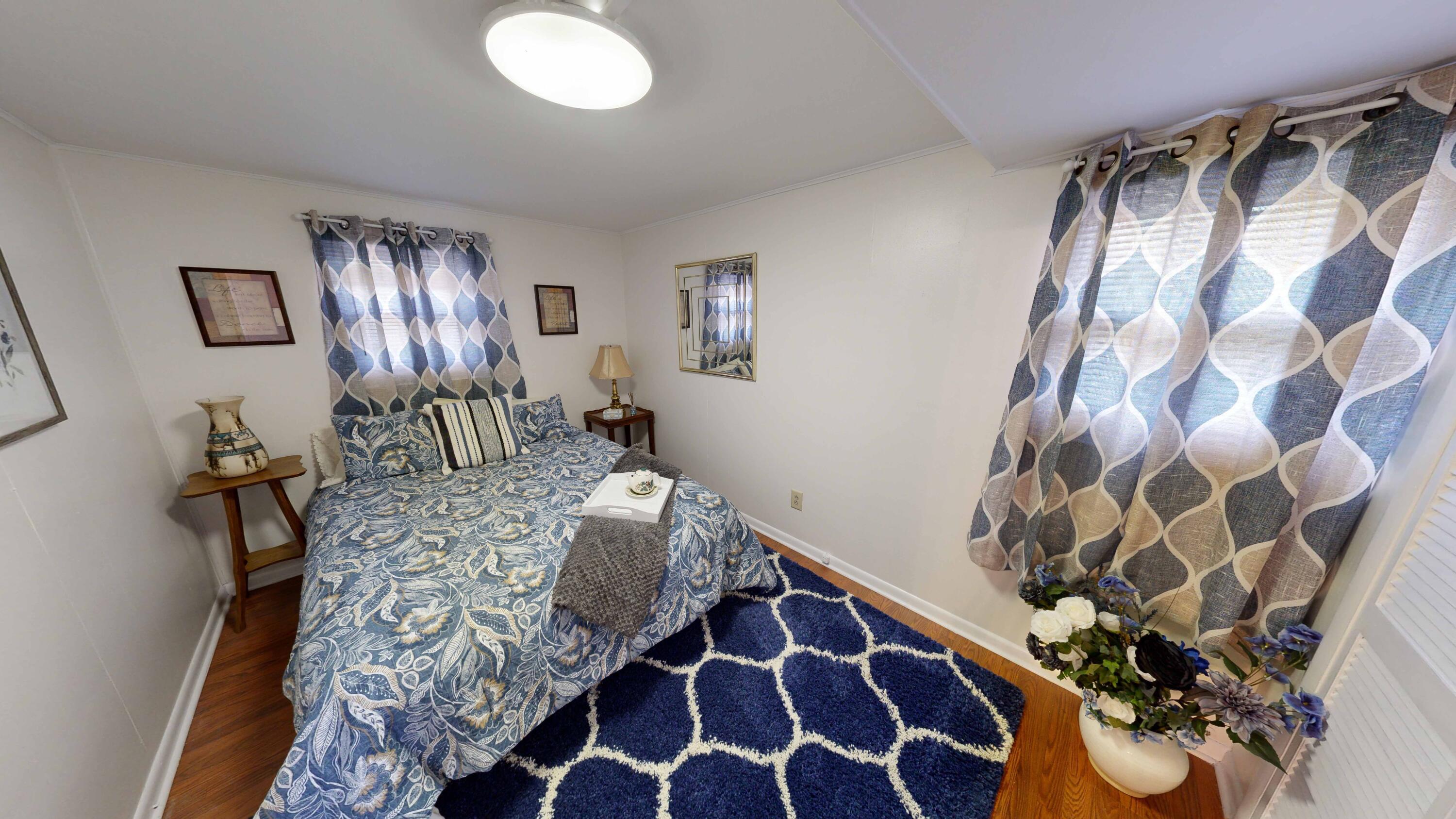 417 Colfax Street Griffith, IN 46319 - Photo 7 of 11 3000x1687