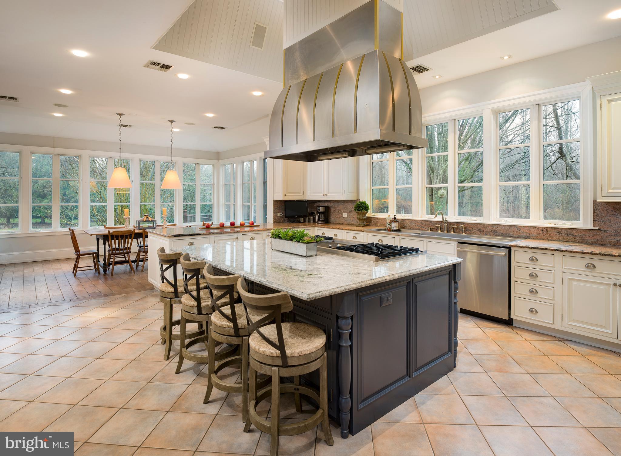 521 Leopard Road Berwyn, PA 19312 - Photo 10 of 43