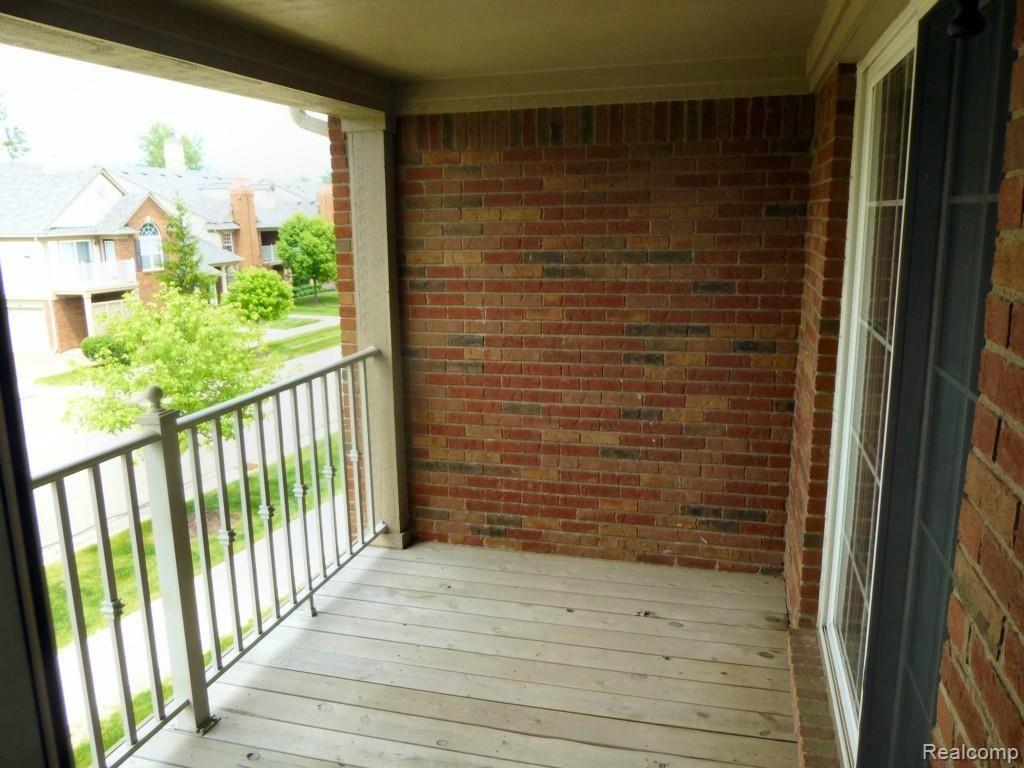 3603 Tremonte Circle Rochester, MI 48306 - Photo 13 of 30 Balcony.jpg