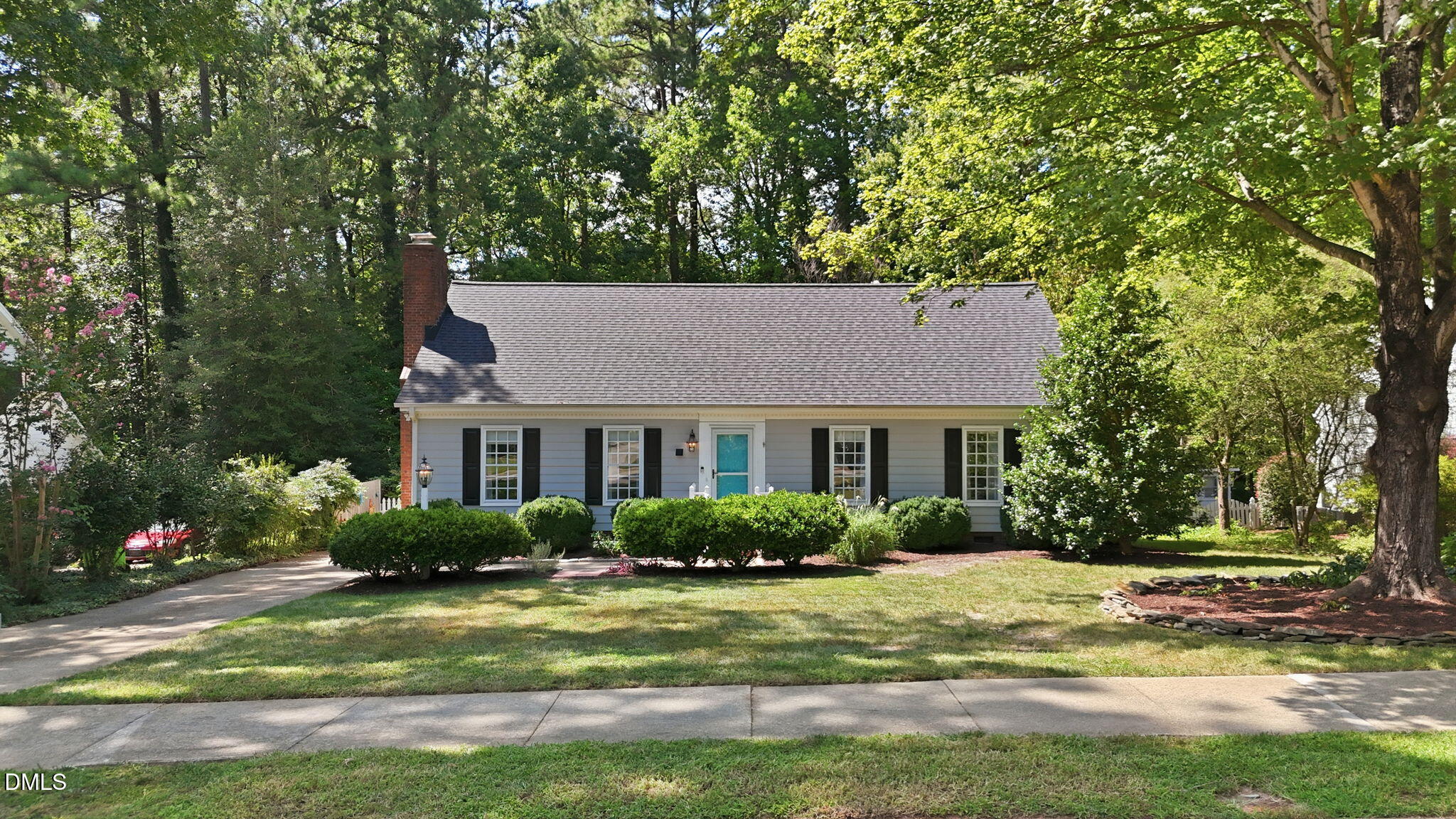 6524 Wynbrook Way Raleigh, NC 27612 - Photo 2 of 23 IMG_0695