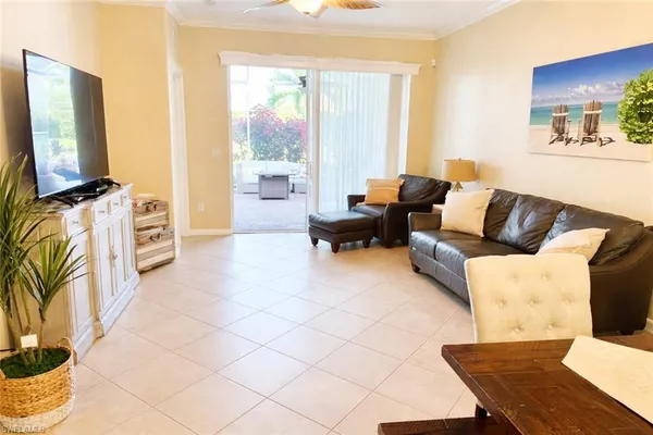 $400,000 | 14748 Cranberry Court, Naples, FL 34114