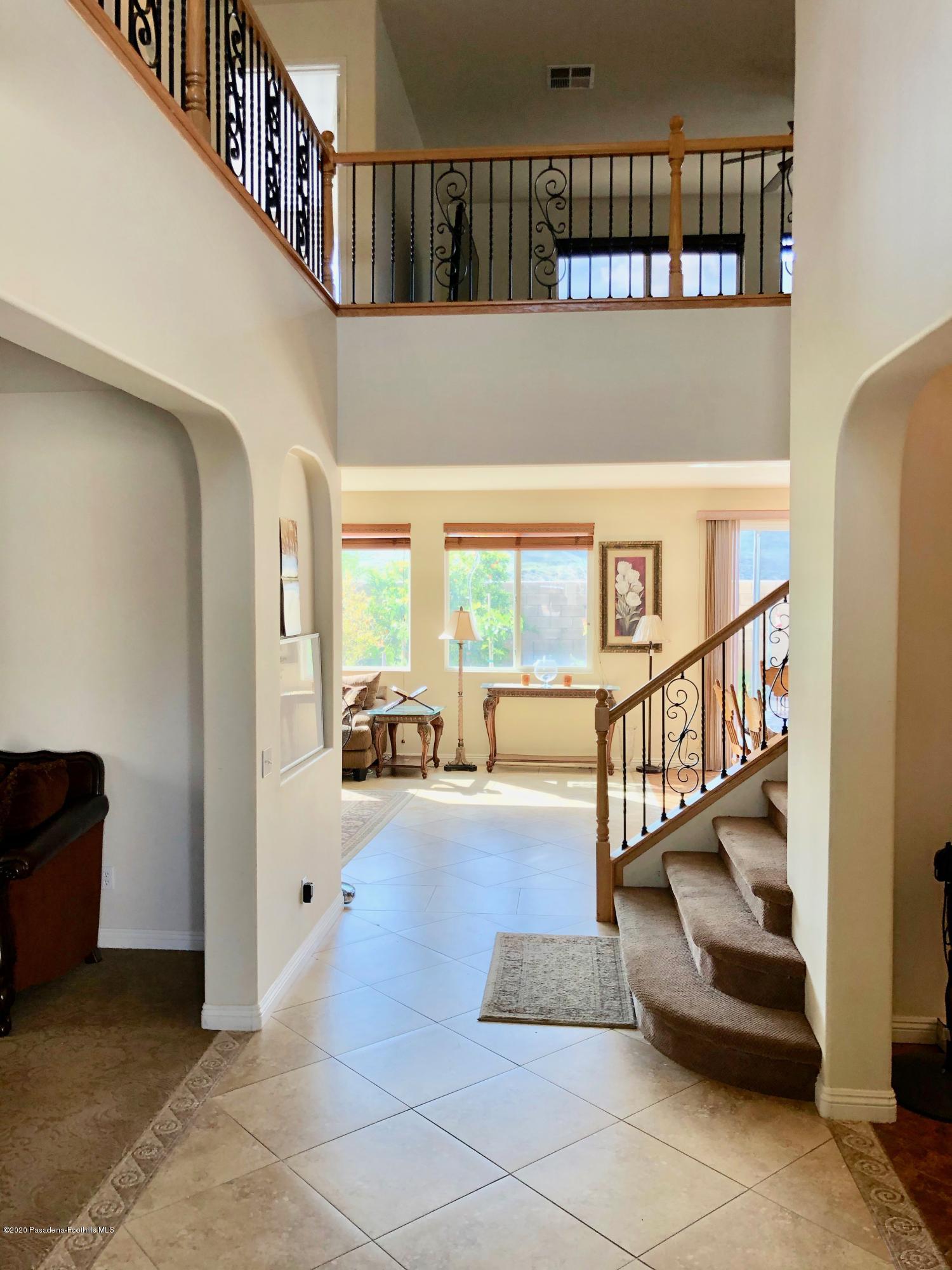 4345 Cloudywing Road Hemet, CA 92545 - Photo 2 of 18 a view of entryway with livingroom