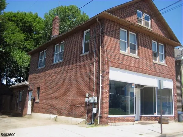 $1,695 | 143 Main Street, Franklin, NJ 07416