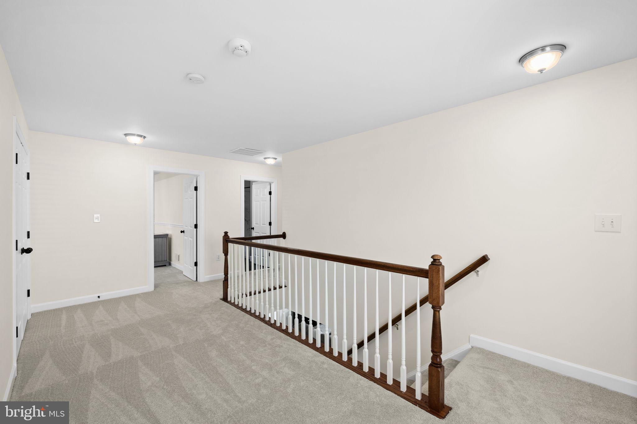 4185 Agency Loop Triangle, VA 22172 - Photo 25 of 46