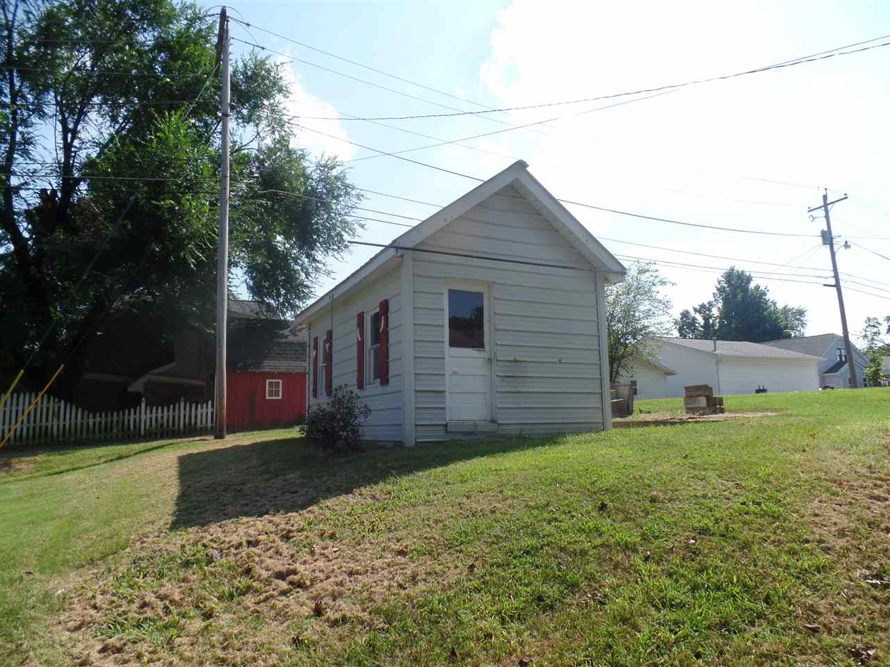 100 South Cold Springs Road Bloomfield, IN 47424 - Photo 17 of 17 Gallery Image 17