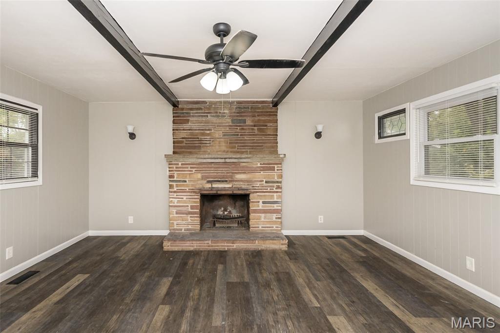 233 Cameron Road St. Louis, MO 63137 - Photo 11 of 38 Gallery Image 11