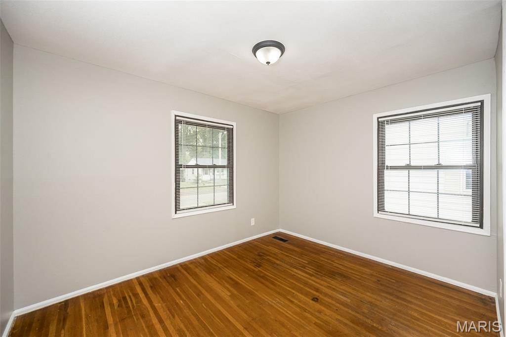 233 Cameron Road St. Louis, MO 63137 - Photo 23 of 38 Gallery Image 23