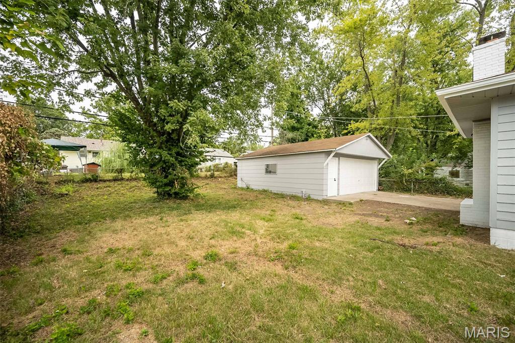 233 Cameron Road St. Louis, MO 63137 - Photo 36 of 38 Gallery Image 36