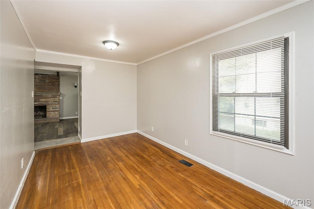 233 Cameron Road St. Louis, MO 63137 - Photo 9 of 38 Gallery Image 9
