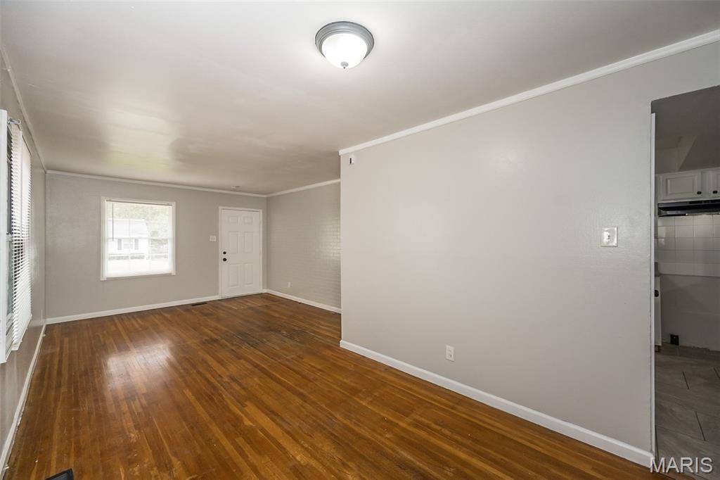 233 Cameron Road St. Louis, MO 63137 - Photo 10 of 38 Gallery Image 10