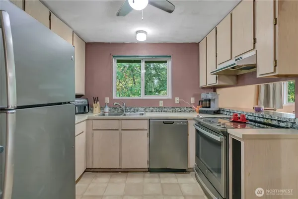 $410,000 | 18610 5th Avenue Northeast, Suquamish, WA 98392