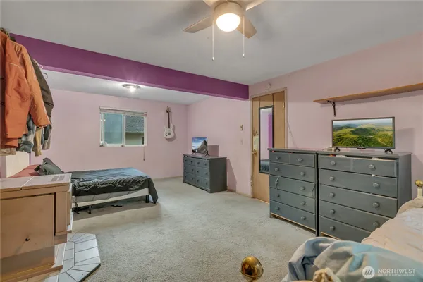 $410,000 | 18610 5th Avenue Northeast, Suquamish, WA 98392