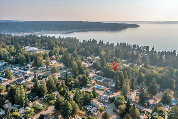 $410,000 | 18610 5th Avenue Northeast, Suquamish, WA 98392