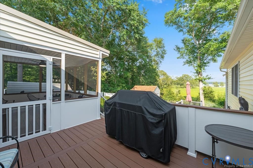 1025 Riverside Drive Lanexa, VA 23089 - Photo 25 of 49