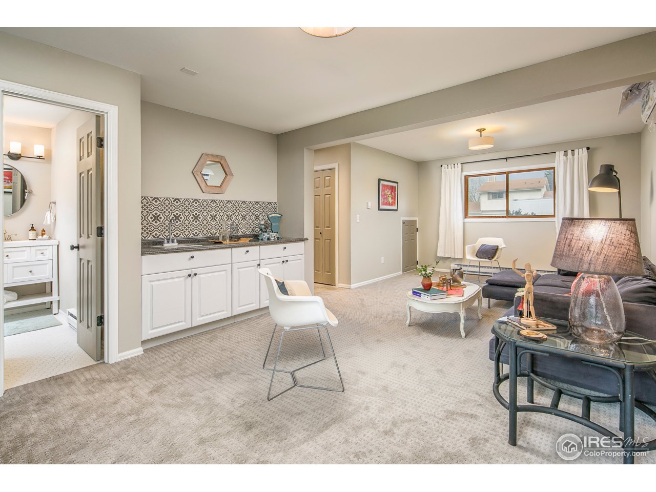 719 Gallup Road Fort Collins, CO 80521 - Photo 22 of 36 Modern Wet Bar
