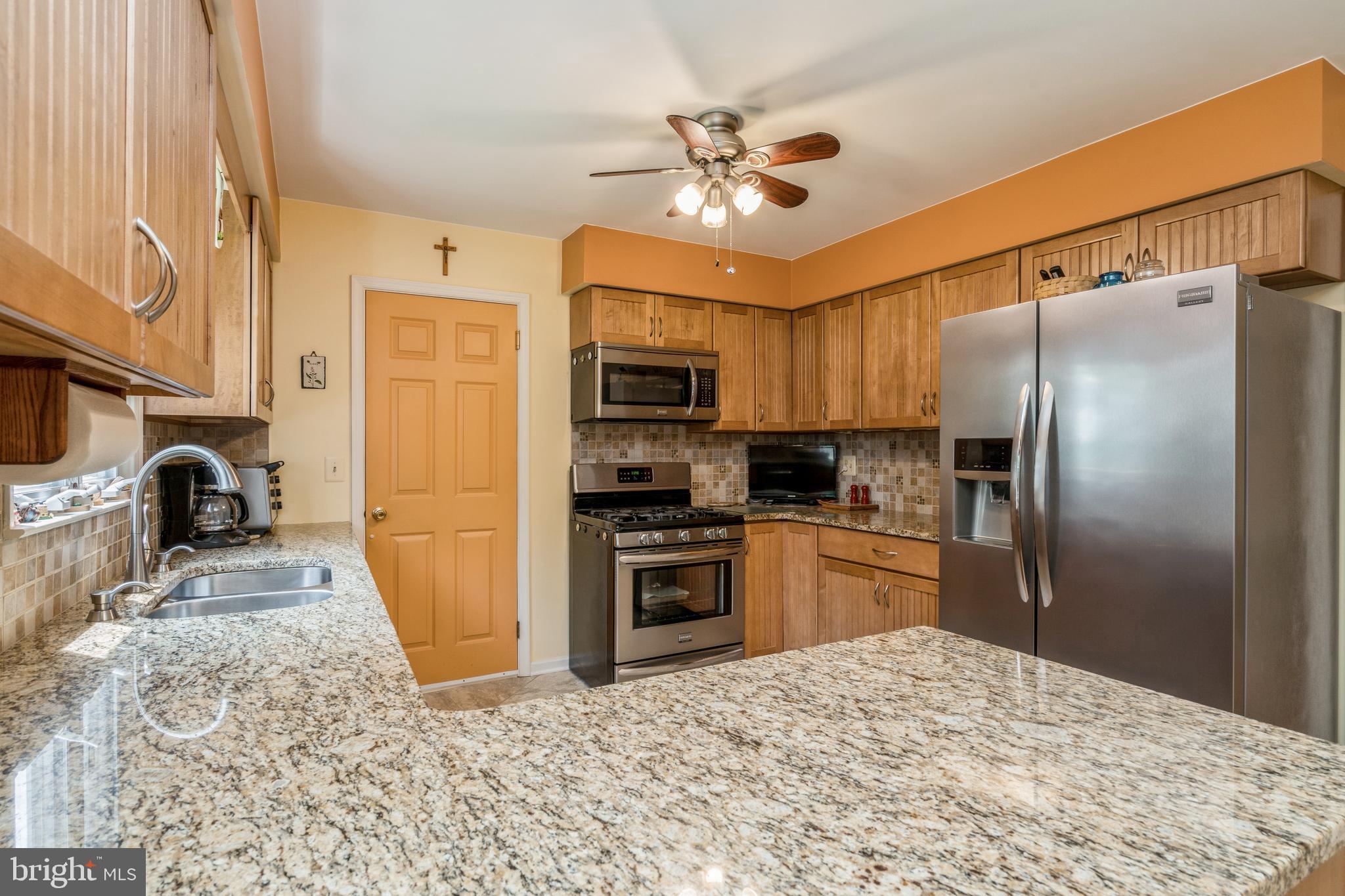 95 Willis Drive Ewing, NJ 08628 - Photo 15 of 34 Kitchen