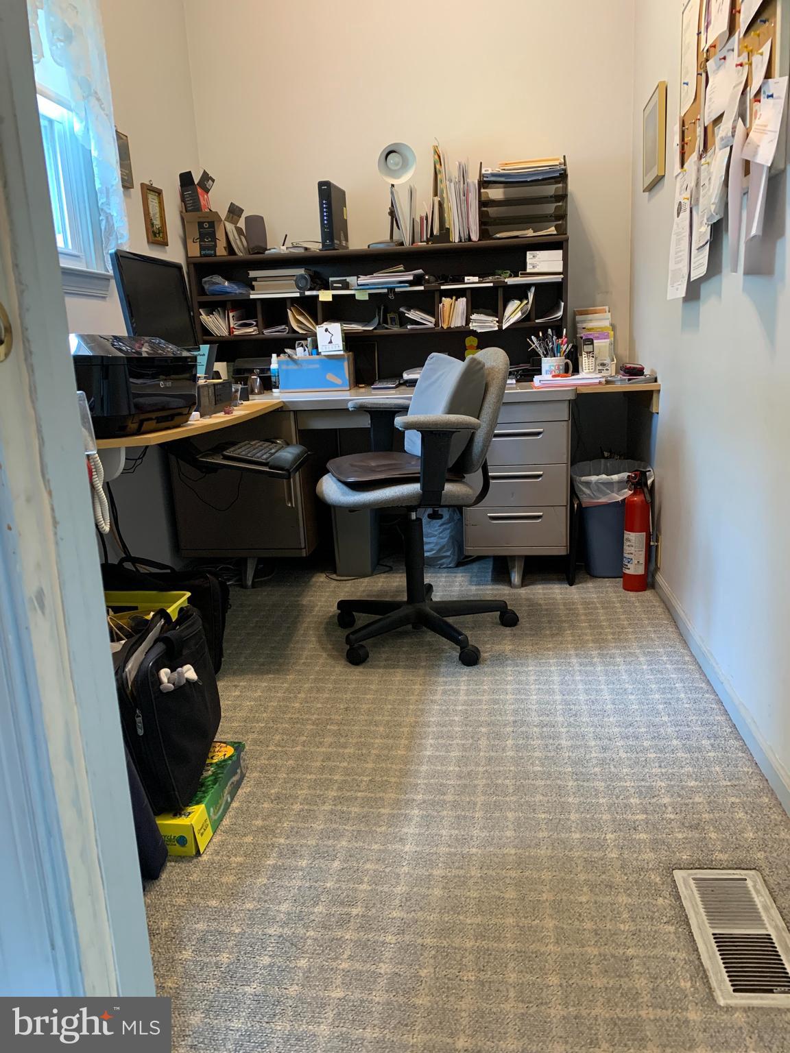 95 Willis Drive Ewing, NJ 08628 - Photo 17 of 34 First floor Office