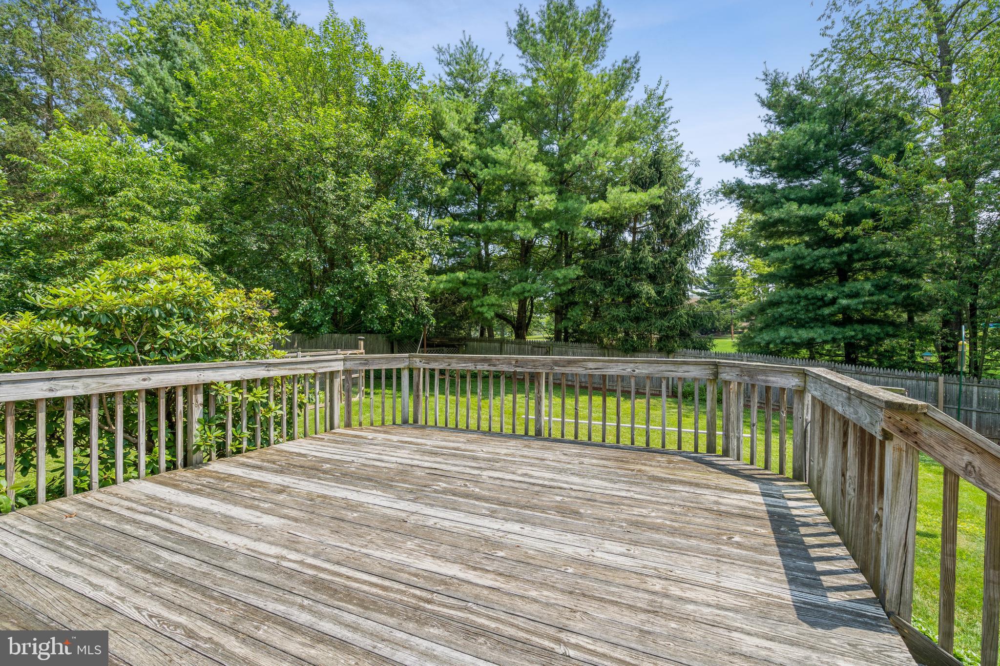 95 Willis Drive Ewing, NJ 08628 - Photo 30 of 34 Deck