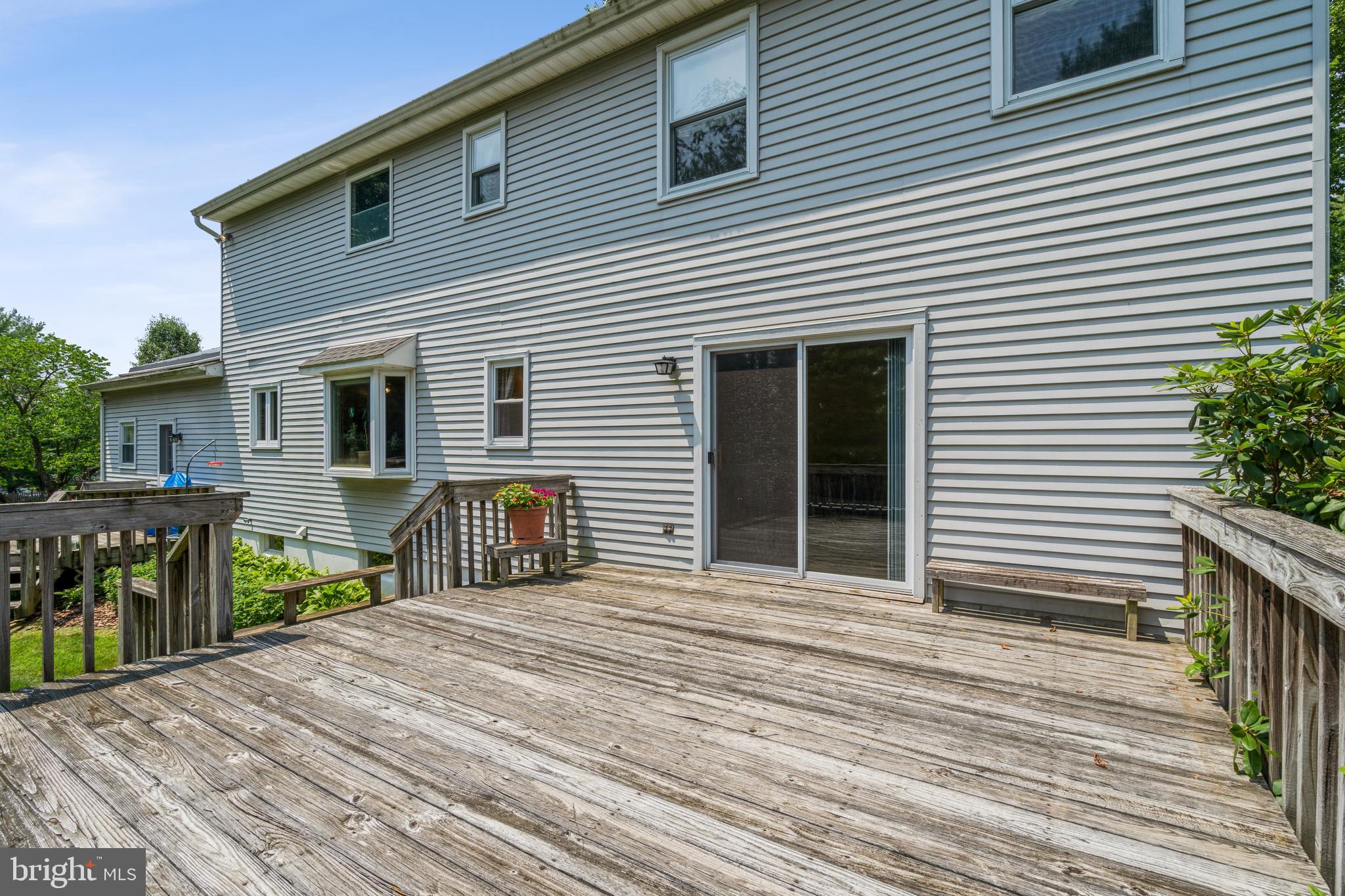 95 Willis Drive Ewing, NJ 08628 - Photo 31 of 34 Deck