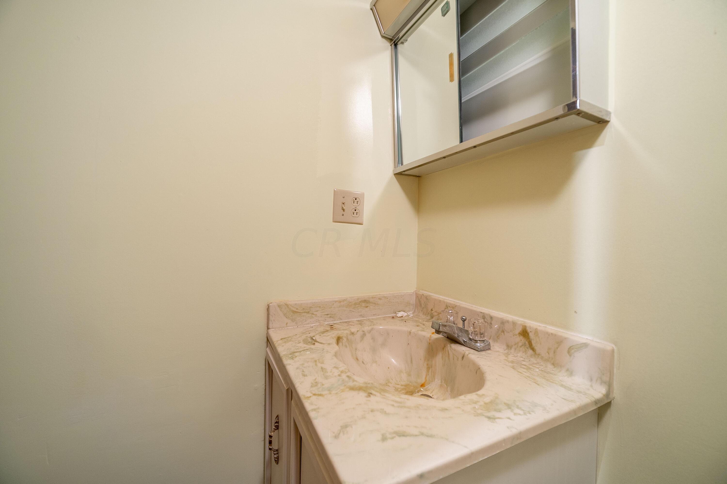 1815 Kenwick Road Columbus, OH 43209 - Photo 64 of 66 1815 Kenwick Rd-69